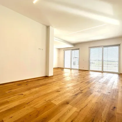 Hier trifft moderne Eleganz auf Natur pur - Ganzjährige Seebenutzung inklusive. - Bild 3