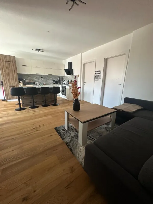 Attraktive 4-Zimmer Wohnung in Klagenfurt - Bild 1
