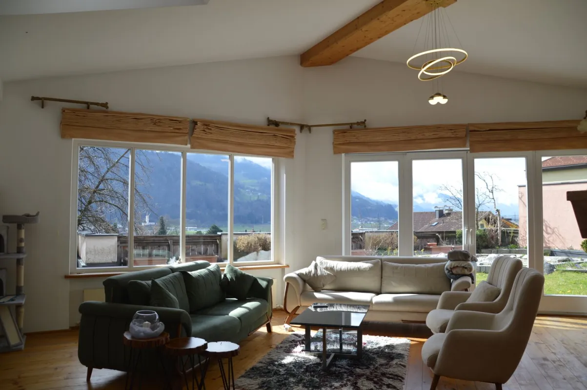 Exklusive Wohnung in Jenbach,  161m² Wohnfläche, 5 Zimmer, Terrasse, Lift - Bild 1