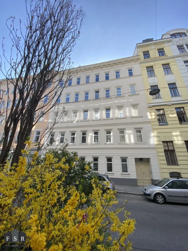 GENERLASANIERTE 2-Zimmer Wohnung in aufstrebender Lage - Bild 1