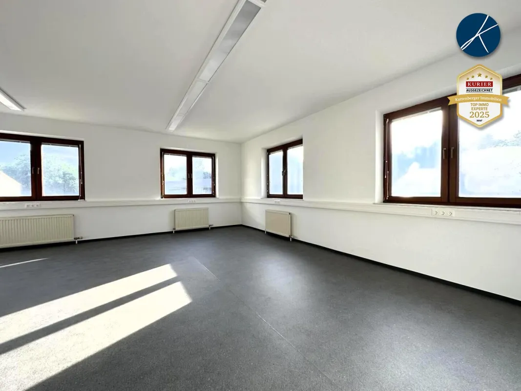 Neu renoviertes 2-Zimmer Büro im Gewerbepark Kammern - Bild 1