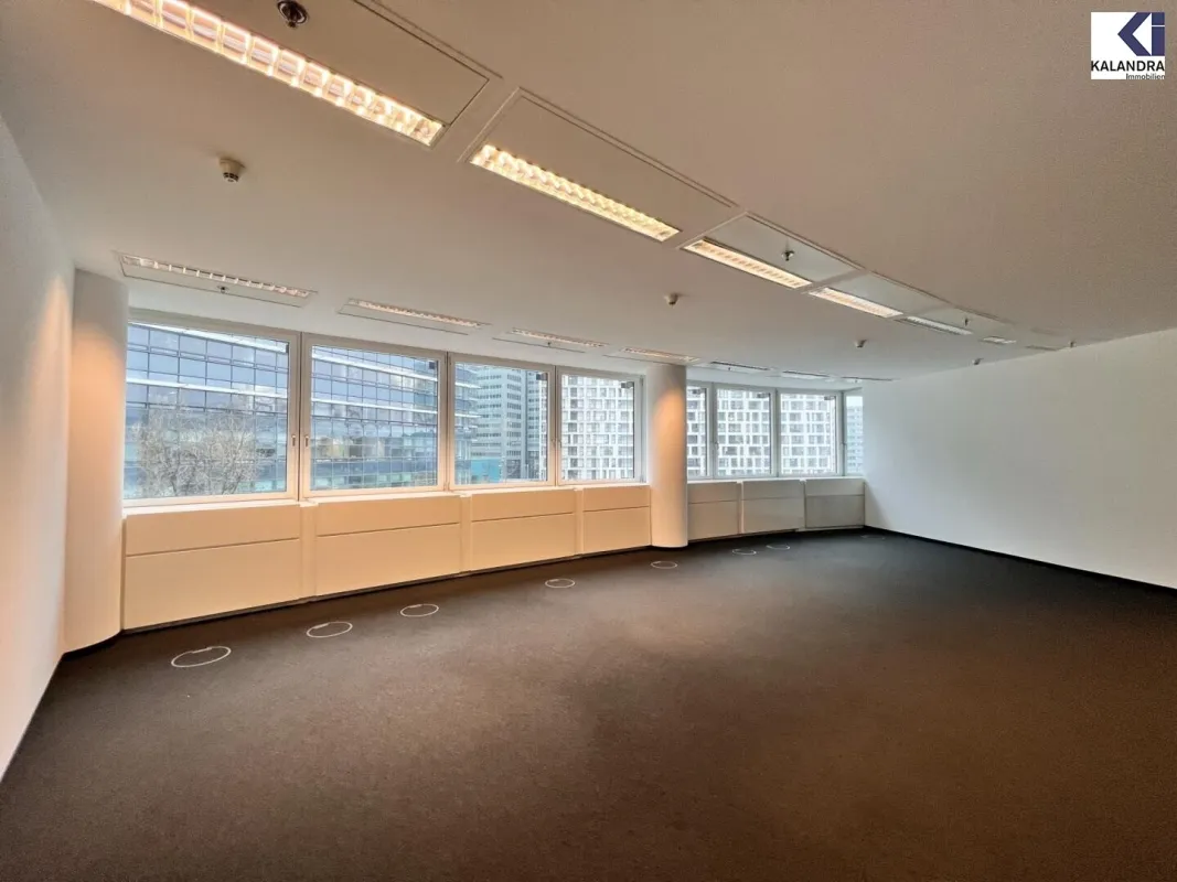 360 TOUR // NEUBAU - BÜROFLÄCHEN im ANDOMEDA TOWER - Bild 1