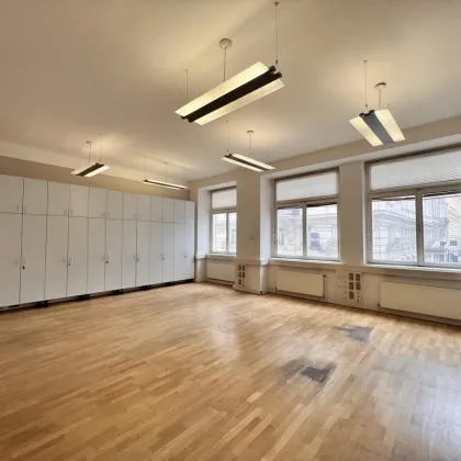 360° TOUR // KLASSISCHES ALTBAUBÜRO NAHE ALBERTINA - Bild 3