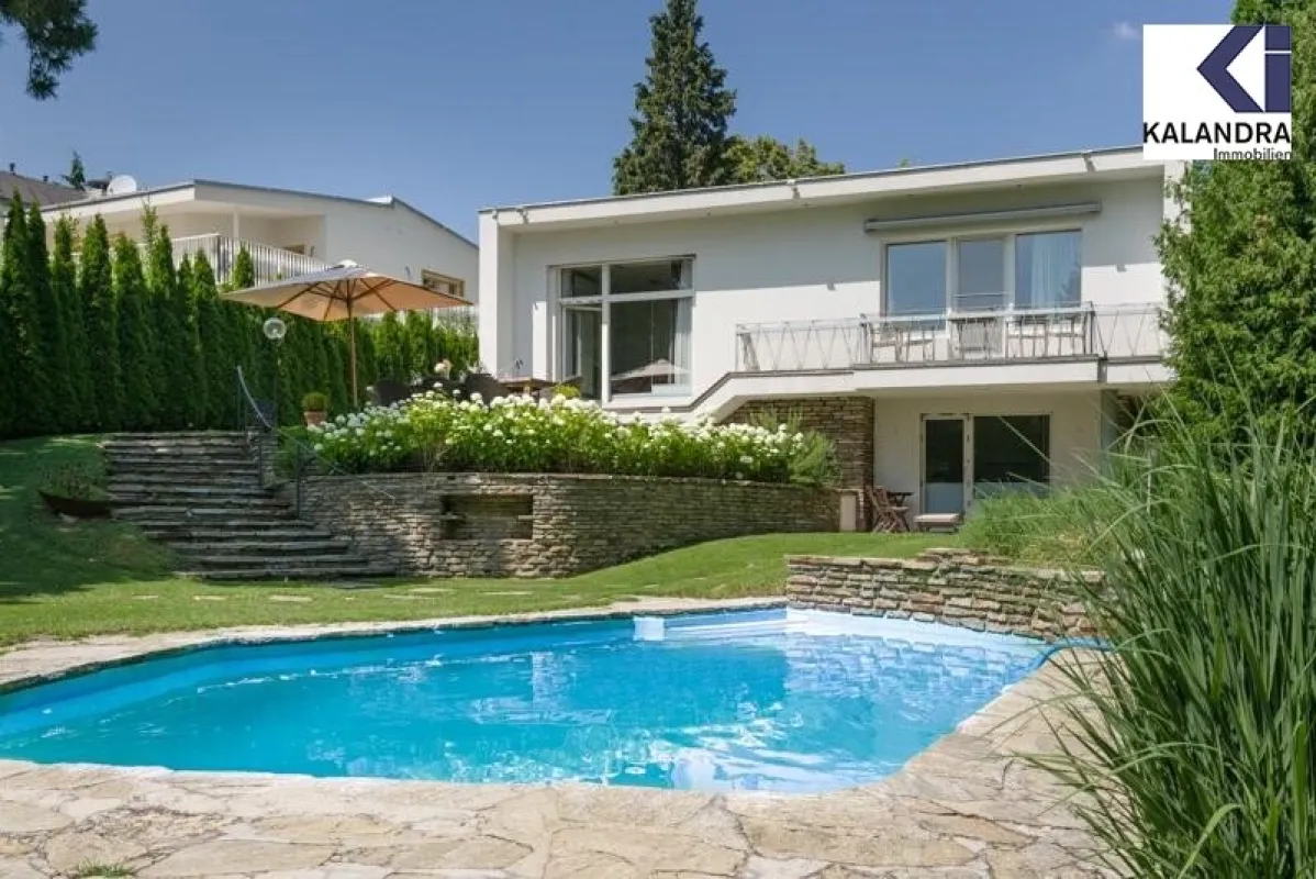 360° TOUR // LUXURY BUNGALOW in prestigious LOCATION of GRINZING // LUXUS BUNGALOW in GRINZINGER BESTLAGE - Bild 1