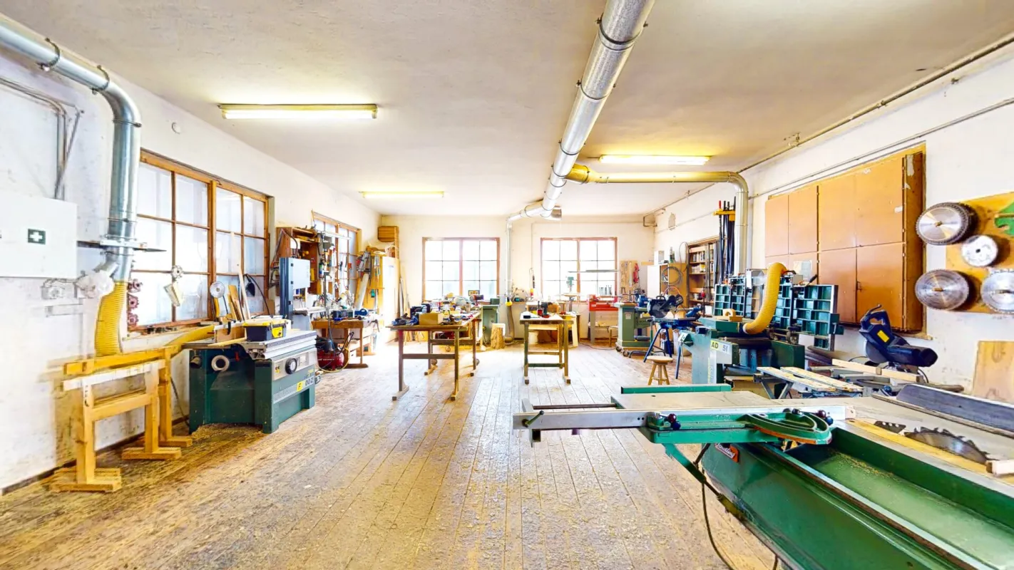 Einzigartige Tischlerei in Kirschentheuer/Strau bei Ferlach mit Bürokomplex und Imkerei - Bild 1