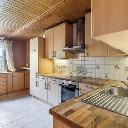TRAUMHAFTE AUSSICHT mit unverbaubarer FERNSICHT - SÜD-WESTHANG - mit ALTBESTAND - GERINGE SANIERUNGSARBEITEN!!! - Bild 2