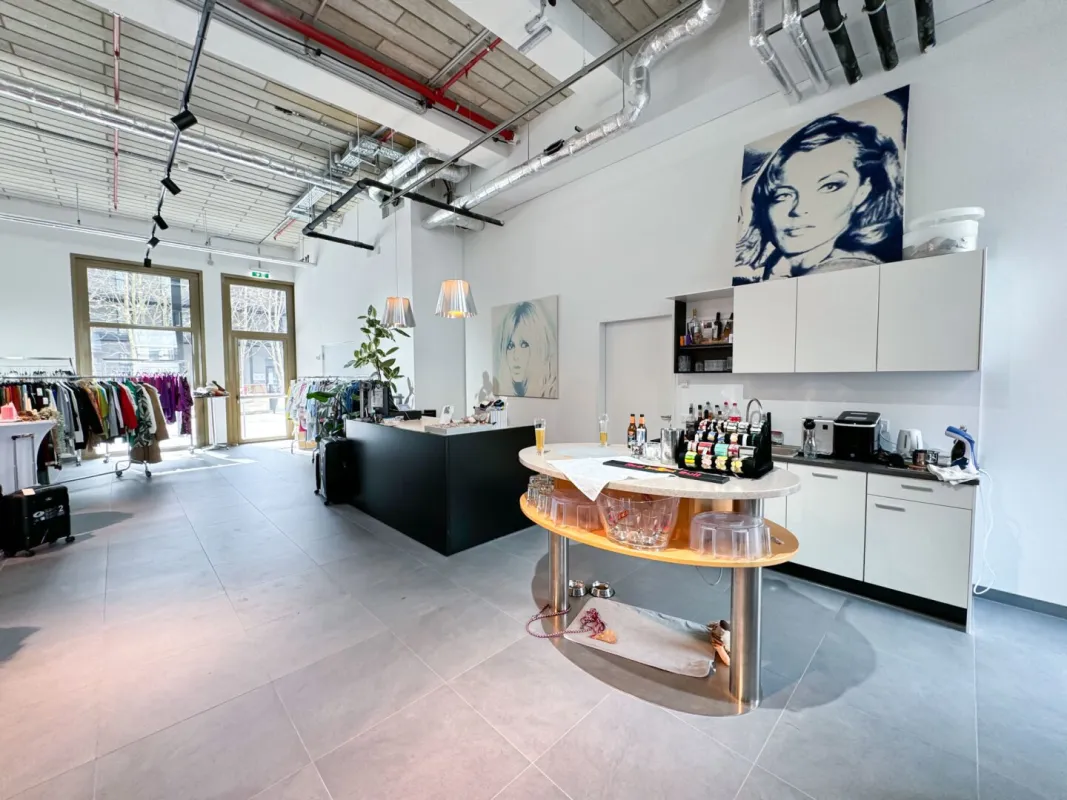 Quartier The Marks - 279m2 großes Geschäftslokal, vielseitig nutzbar! - Bild 1