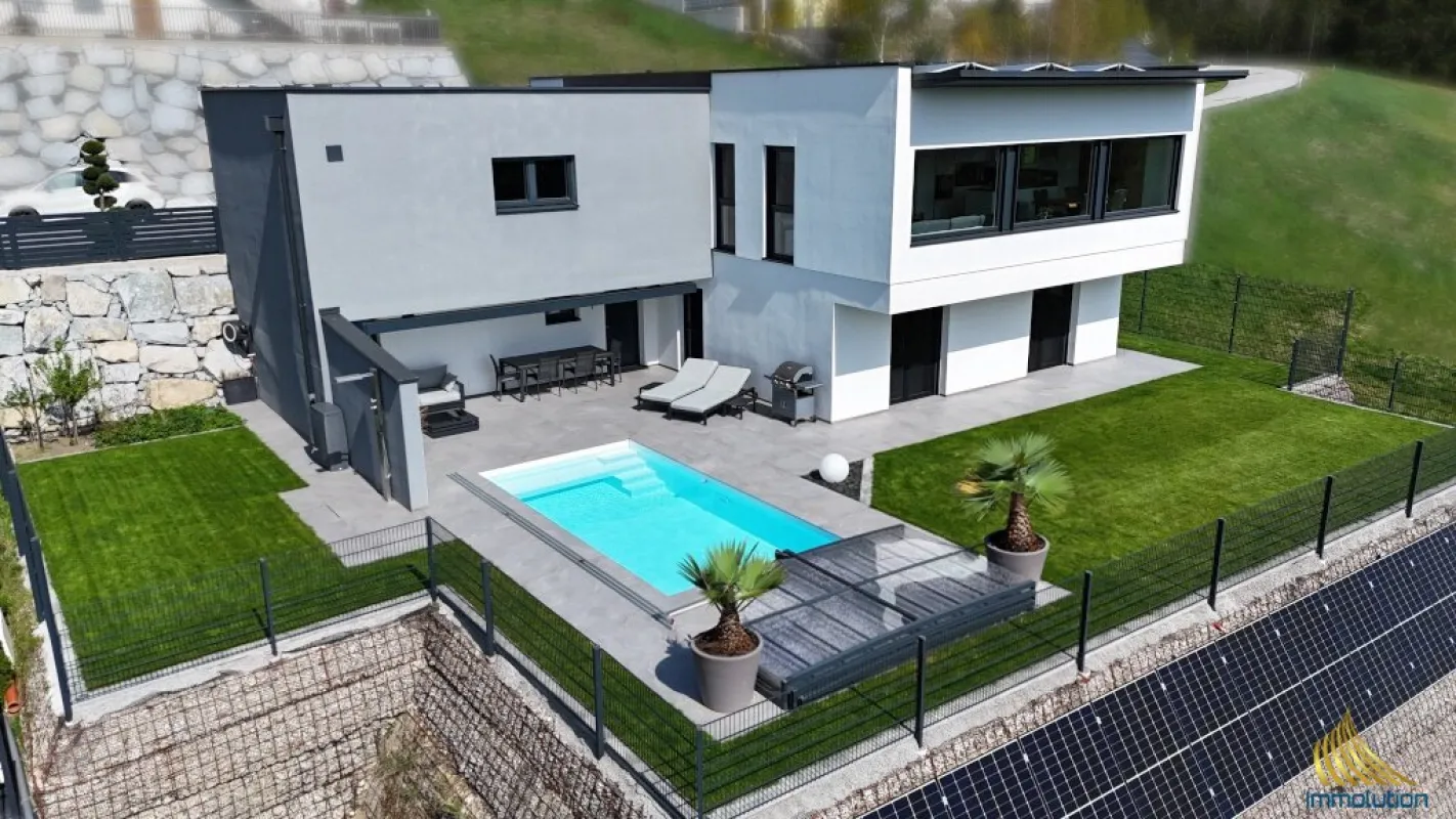 Exklusives Traumhaus mit Panoramablick! - Bild 1