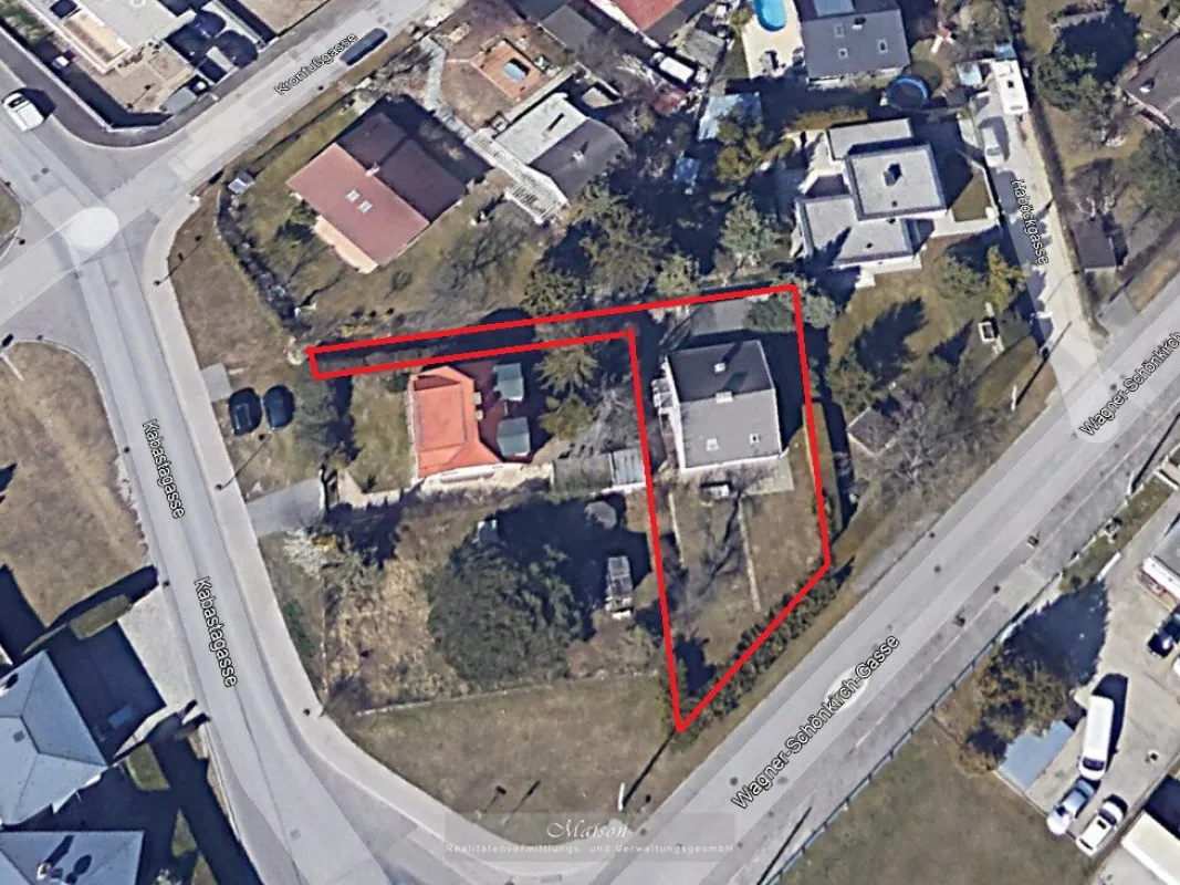 RENOVIERUNGSBEDÜRFTIGES EINFAMILIENHAUS IN GRÜNLAGE - Bild 1