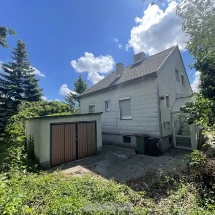 RENOVIERUNGSBEDÜRFTIGES EINFAMILIENHAUS IN GRÜNLAGE - Bild 2