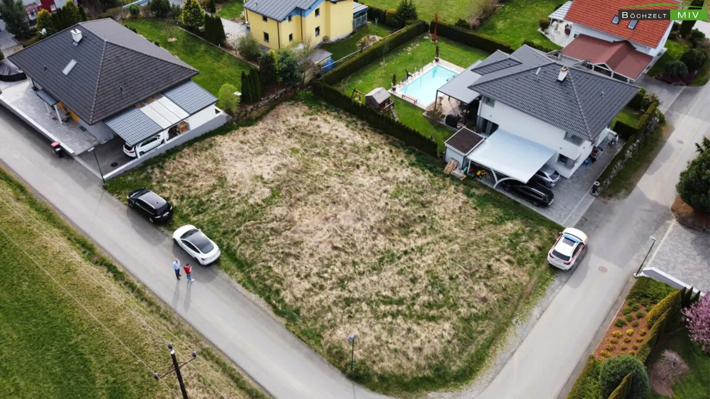 Sonniges Baugrundstück in moderner Siedlung mit Blick auf die Berge in +++ St. Marein +++ - Bild 1