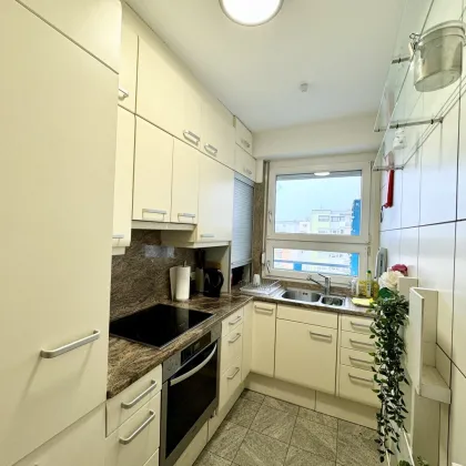 Preiswerte 3-Zimmer Wohnung mit Westbalkon und Stellplatz in wunderschöner Lage! - Bild 3