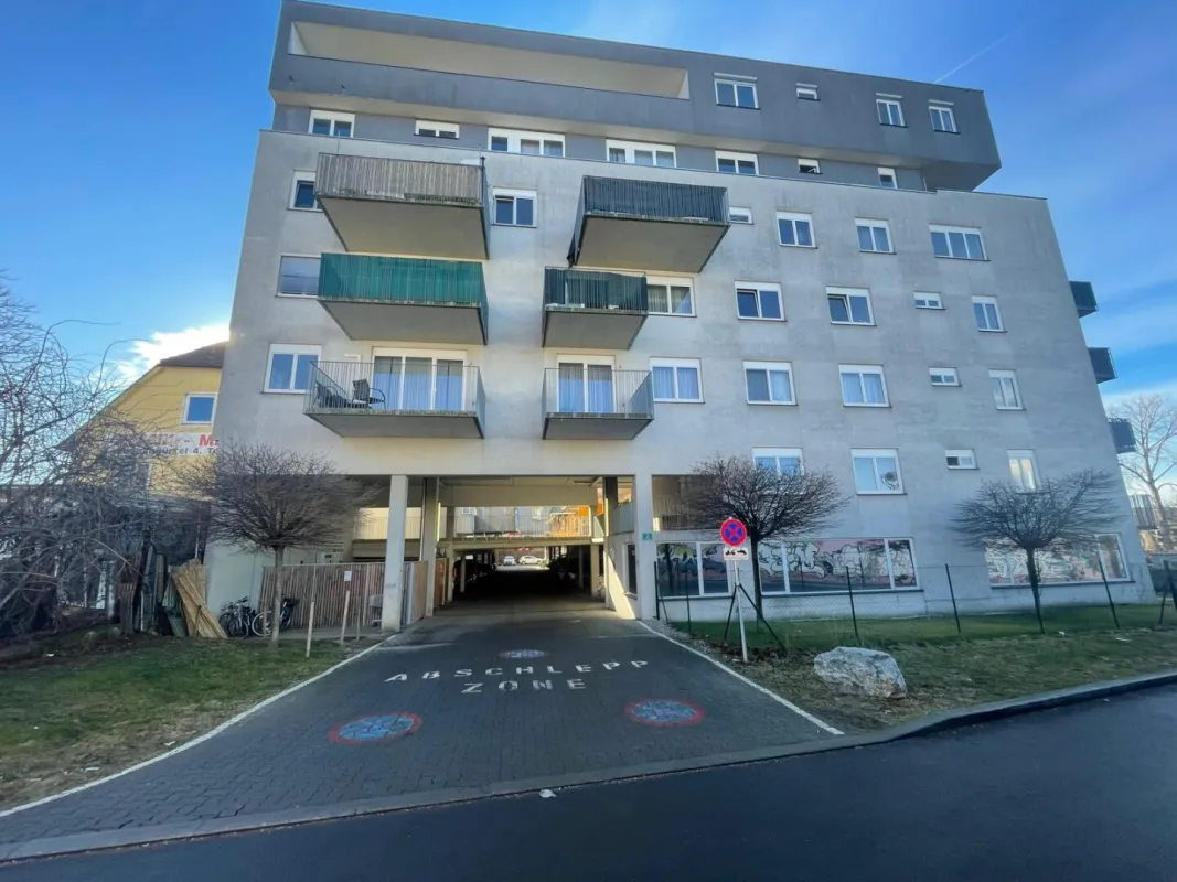 *** CHARMANTE WOHNUNG ***IN BEGEHRTER LAGE *** VERMIETET BIS 29.02.2028 *** - Bild 1
