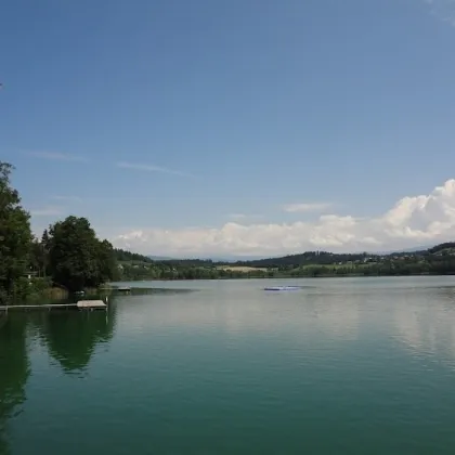 60 m² FERIENWOHNUNG MIT PRIVATTEICH! EINZIGARTIGES PROJEKT IM NATURPARADIES LÄNGSEE! NUR NOCH DIESE WOHNUNG VERFÜGBAR! - Bild 2