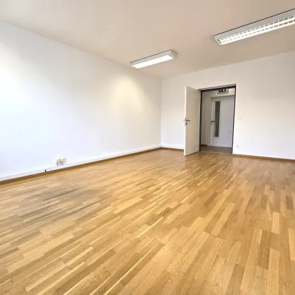 Mehrere freie Flächen in Bürogebäude nächst Triester Straße! - Bild 2