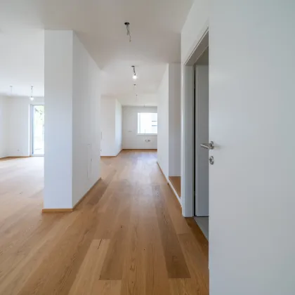 Exklusives 5-Zimmer Einfamilienhaus mit traumhaftem Garten - Bild 3