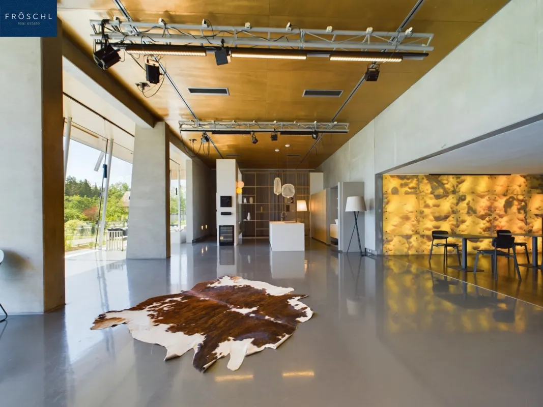 EXCLUSIVE Büroflächen mit 741 m² - Großglobnitz bei ZWETTL im Waldviertel - Bild 1