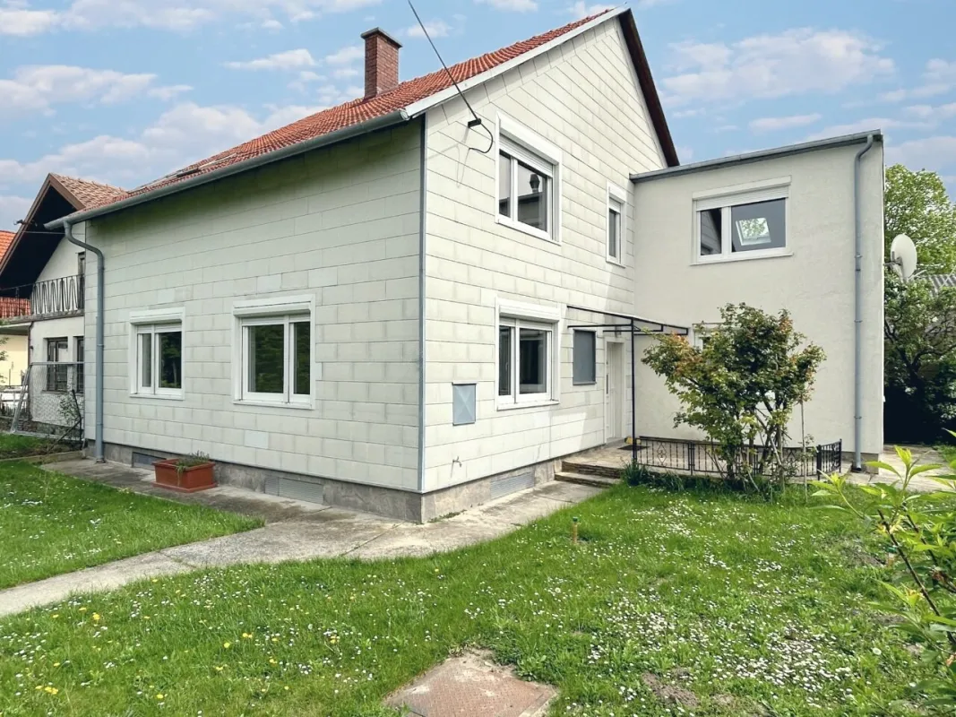 7 große Zimmer! - Bild 1