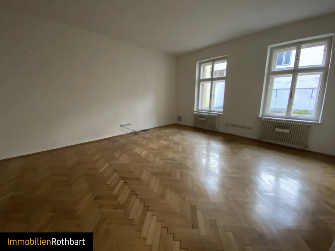 Büro in der Fußgängerzone - Bild 1