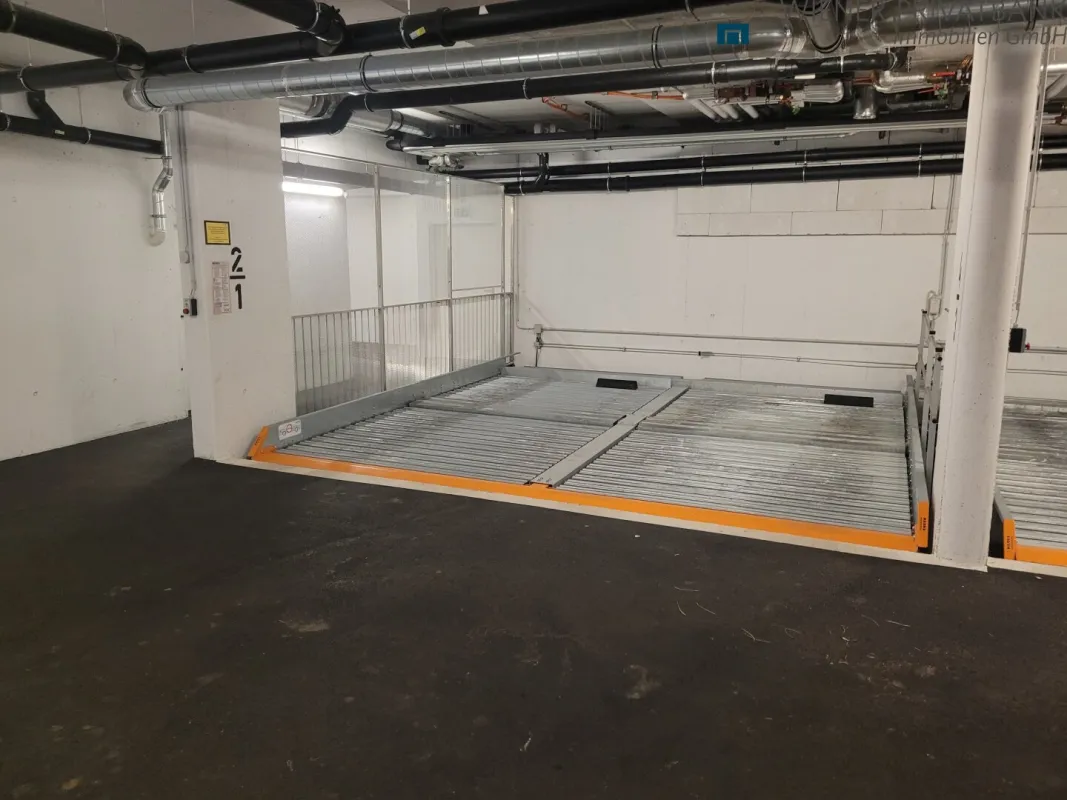 GARAGENPLATZ IN GEPFLEGTER GARAGE ZUM KAUF (G01) - Bild 1