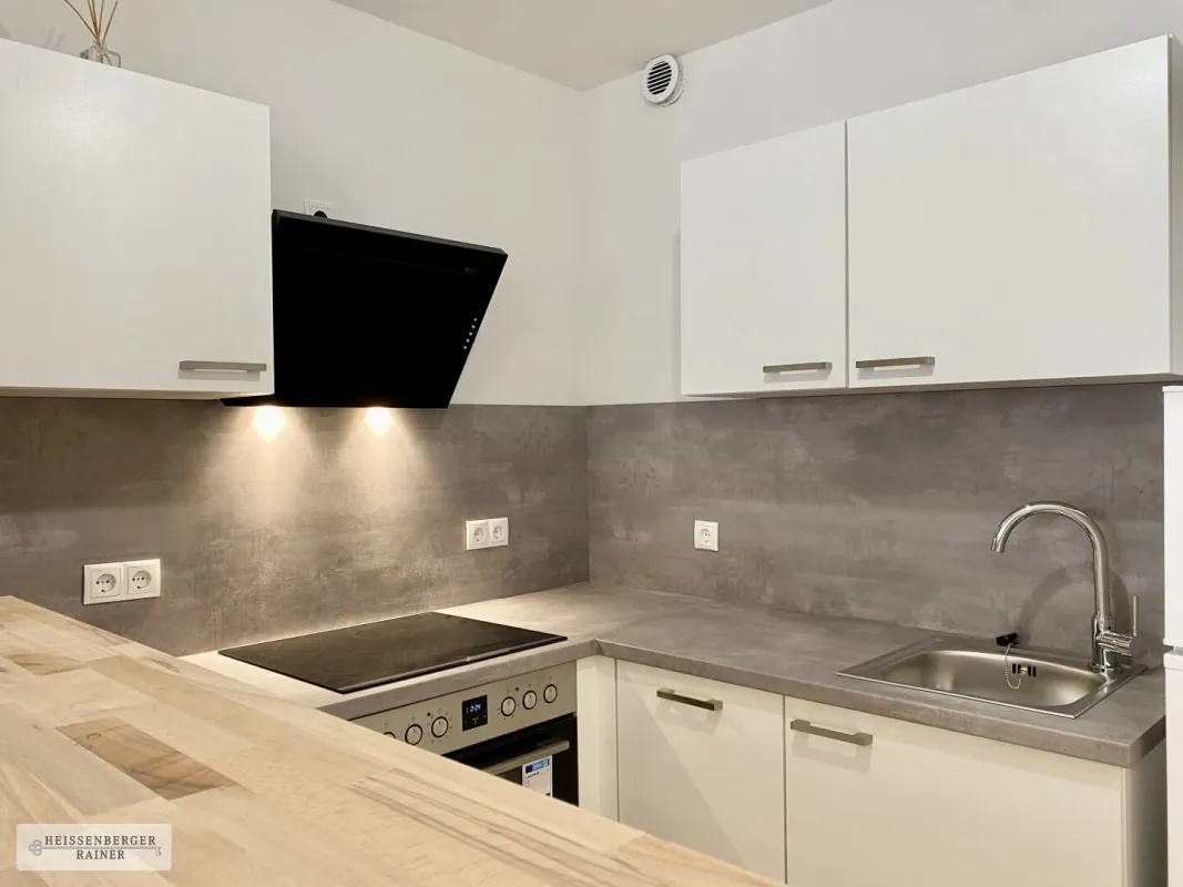 3-ZIMMERWOHNUNG mit neuer Küche! // TRENDVIERTEL LEND /// TOLLE BALKONWOHNUNG - Bild 1