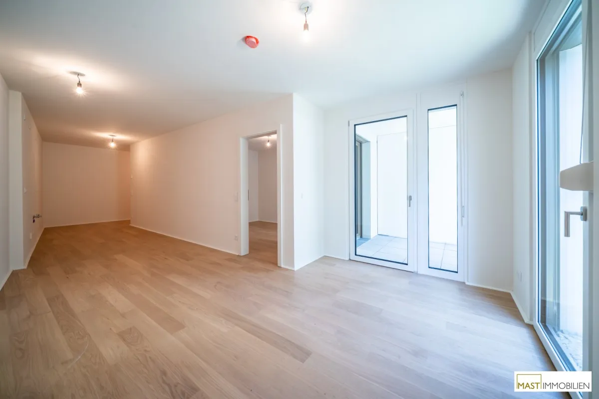 *sofort beziehbar* Kagraner Platz - Provisionsfreie 2 Zimmer Wohnung mit Loggia - Bild 1