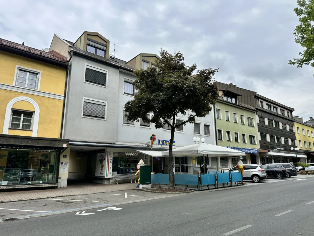VIELSEITIG NUTZBARE BÜRORÄUMLICHKEITEN MITTEN IM ZENTRUM VON SPITTAL AN DER DRAU! - Bild 1