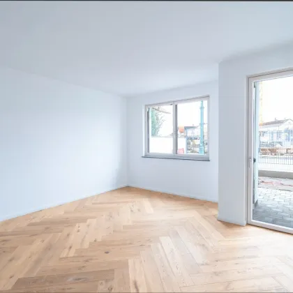 Traumhafte Dachgeschoßwohnung in Tulln: Erstbezug mit 2 Balkonen und Terrasse! - Bild 2