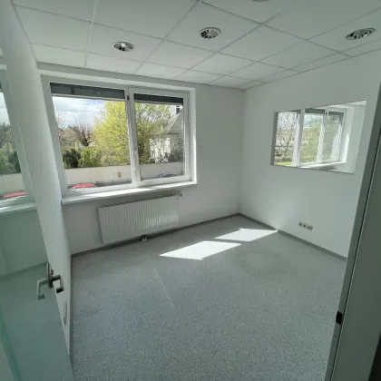 Moderne Bürofläche in Wels - Perfekt für Praxis oder Büro - 98m², 2 Garagen, 2 WCs - Jetzt mieten für 1.437,12 €! - Bild 2