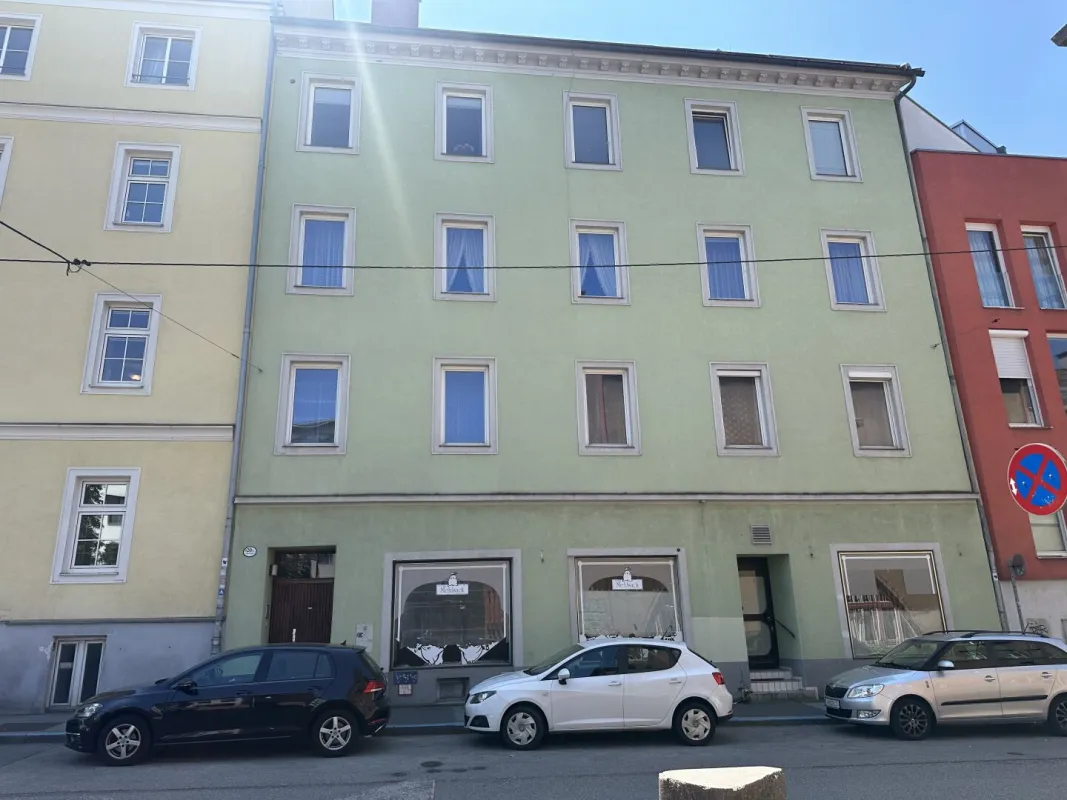 Stadthaus im Zentrum von Linz! - Bild 1