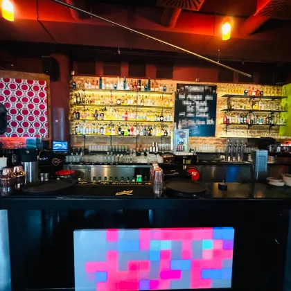 Einzigartige Gelegenheit - übernehmen Sie eine umsatzstarke Cocktailbar direkt im Gasometer! - Bild 3