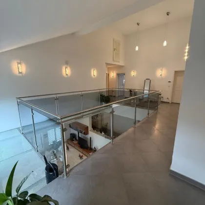 Luxuriöses Einfamilienhaus in Fischamend – 11 Zimmer, moderne Ausstattung, 4 Balkone und weitläufiger Garten!!! - Bild 3