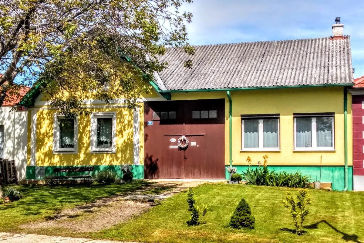 Leben, wo andere Thermenurlaub machen! Langstreckhof im sonnigen Lutzmannsburg - Bild 1