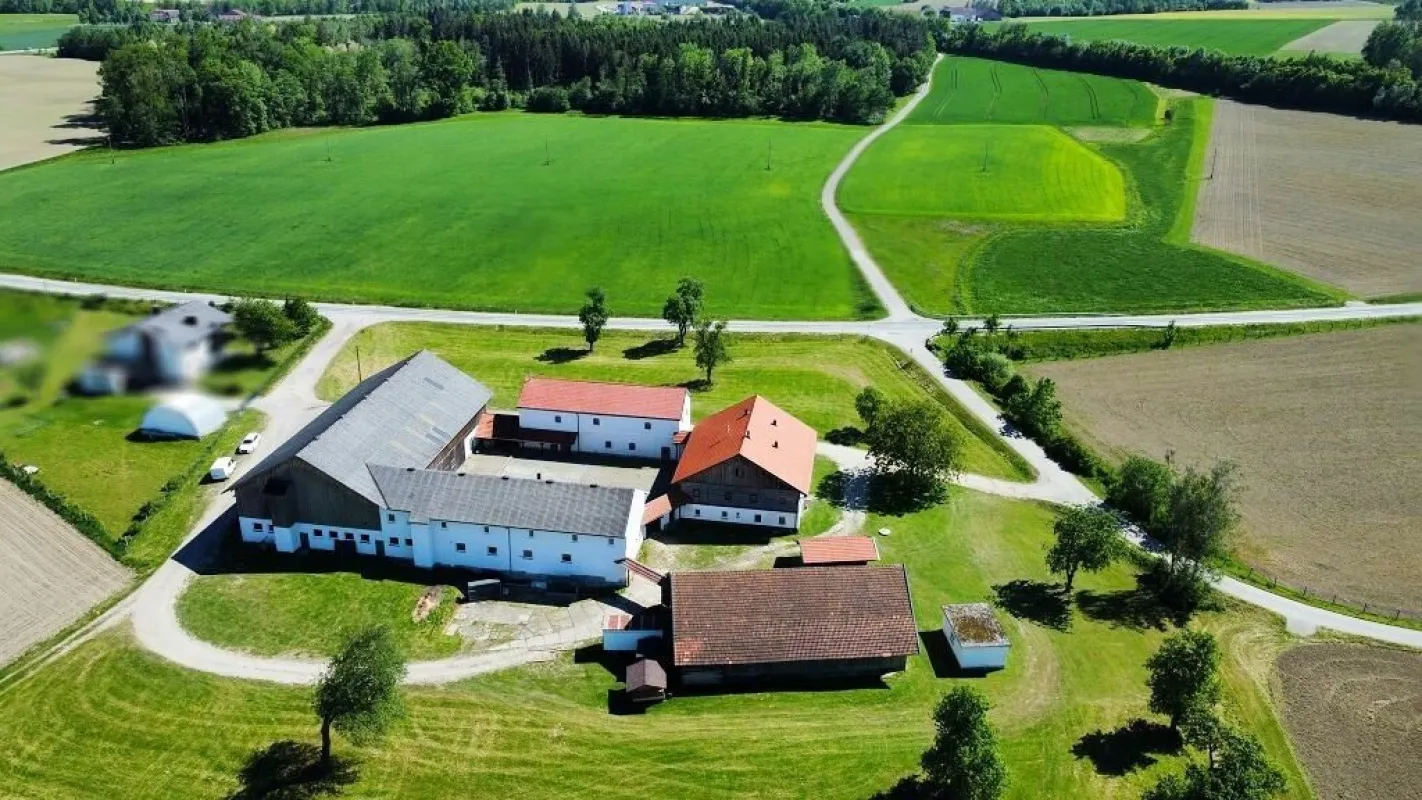 Innviertler Bauernhof in sonniger Lage zu verkaufen !! - Bild 1
