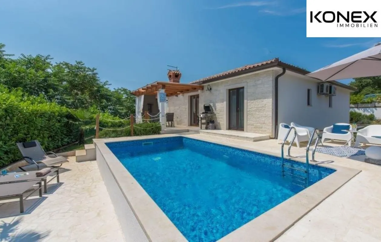 HRV - Exklusives Haus mit Pool in der Nähe von Novigrad, Istrien - Bild 1