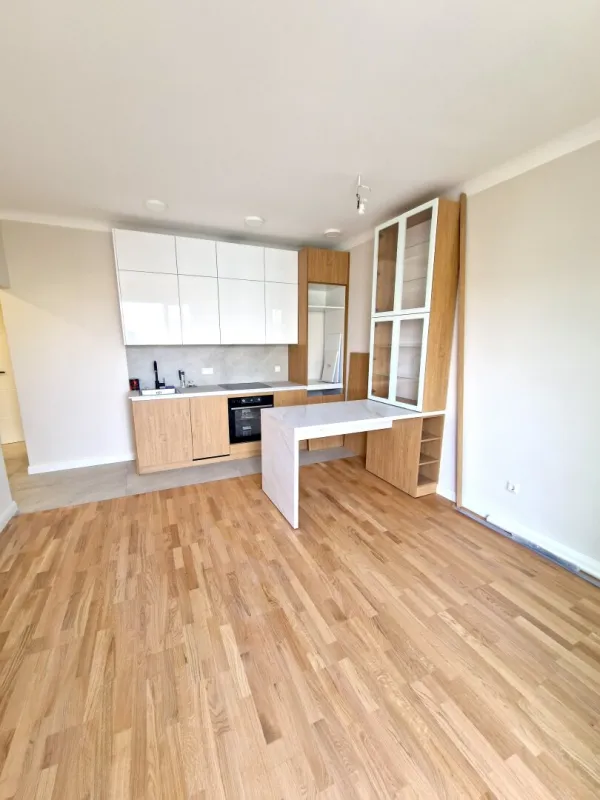 -=SETAGAYAPARK=- Schöne, 2-Zimmer-Wohnung mit hochwertigen Sanierung !!! - Bild 1