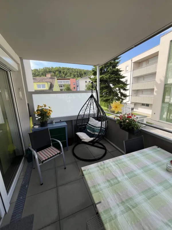 TRAUMHAFTE - 4 ZIMMERWOHNUNG  MIT BALKON IN GLOGGNITZ ZU VERKAUFEN - Bild 1