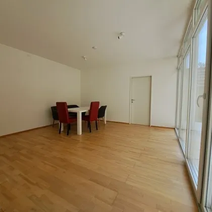 Sehr gut vermietete 4-Zimmer-Erdgeschosswohnung mit großer Terrasse - Bild 3
