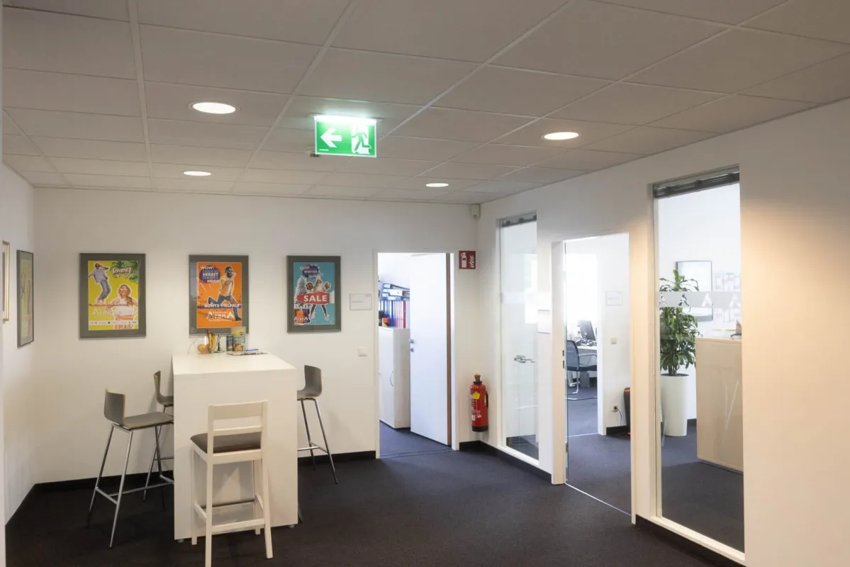 klimatisiertes Büro - top Parkmöglichkeit & Infrastruktur - Alpenstraße - Bild 1