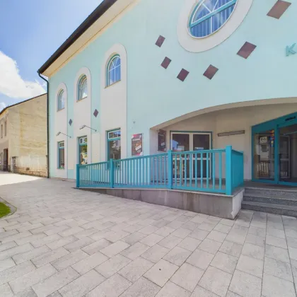 VOLL VERMIETET mit 6,5% Rendite - in Gmünd - Gesundheitszentrum - Ärztepraxen + Fitness - Bild 2