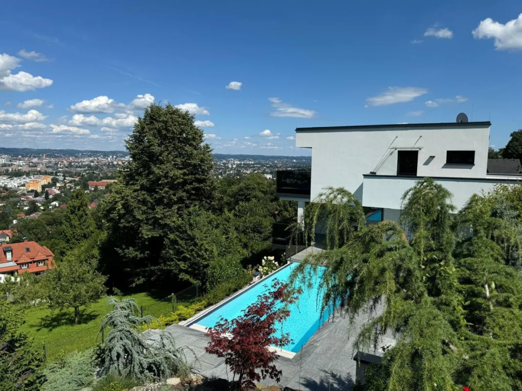 Neuerbaute Villa am Ölberg mit Blick über Graz! - ERSTBEZUG - Bild 1