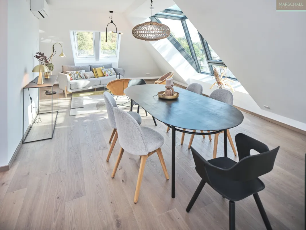 PROVISIONSFREI! Elegante Dachgeschoß-Maisonette mit Terrasse in Döbling - Bild 1