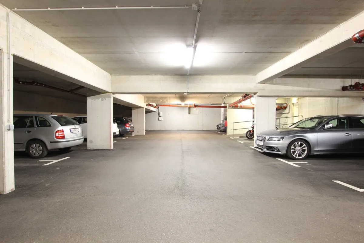 PROVISIONSFREI: PKW TIEFGARAGENSTELLPLATZ ZENTRUM KORNEUBURG!! - Bild 1