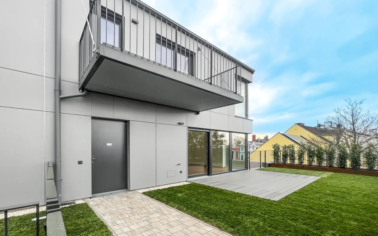 GUMPOLDSKIRCHEN - SOEBEN FERTIGGESTELLT - 4-Zimmer Premium-Maisonette mit Fernblick - Bild 1