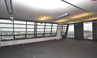 Shop Ecke Stromstraße/Wehlistraße mit viel Glasfront