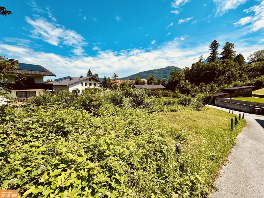Baugrundstück in Gmunden am Traunsee - Bild 1