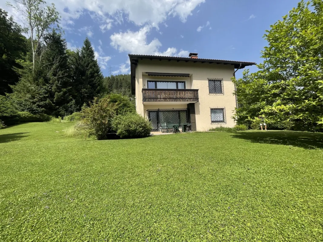 Großes Wohnhaus in sehr guter Lage! - Bild 1