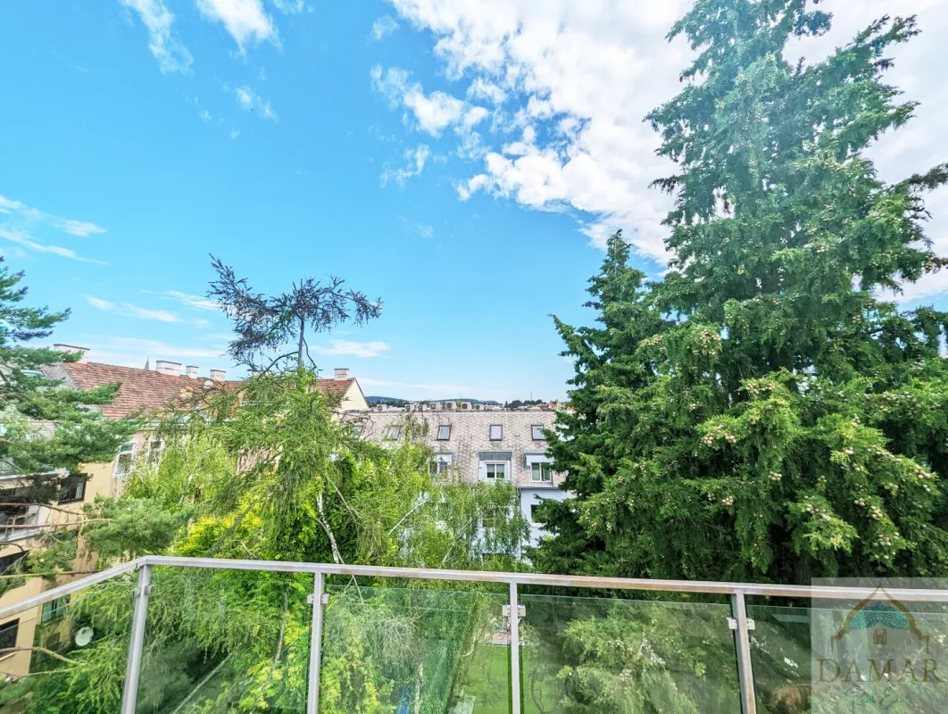 Exklusives Stadthaus in begehrter Lage - Luxus, Komfort und urbanes Wohnen vereint! - Bild 1