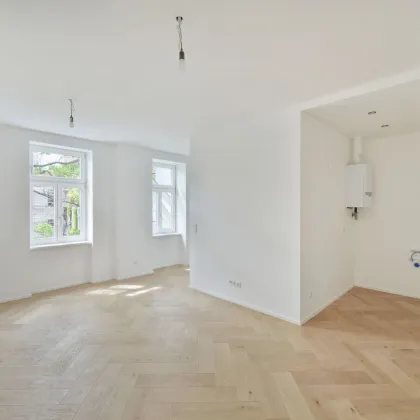 Hochwertig sanierte 3-Zimmer-Altbauwohnung mit Balkon - Bild 2