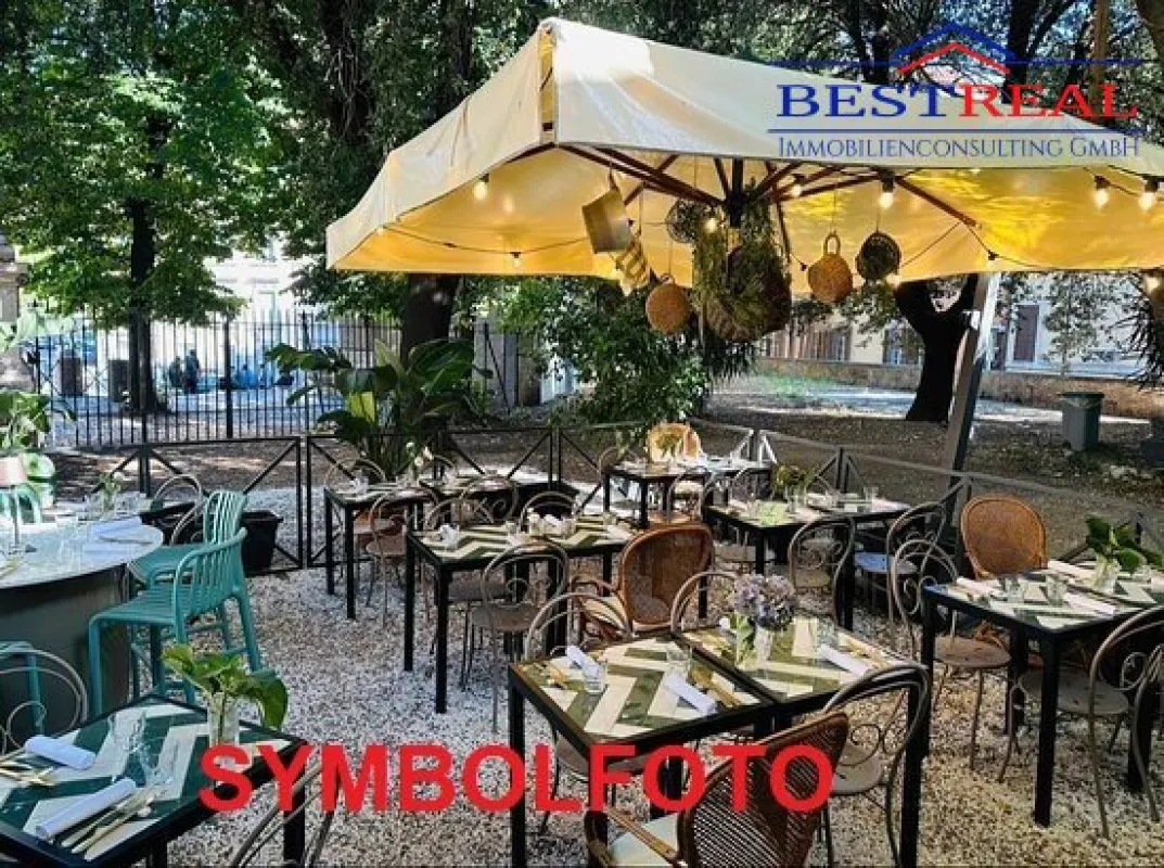 Altes Gasthaus mit Schanigarten - Bild 1